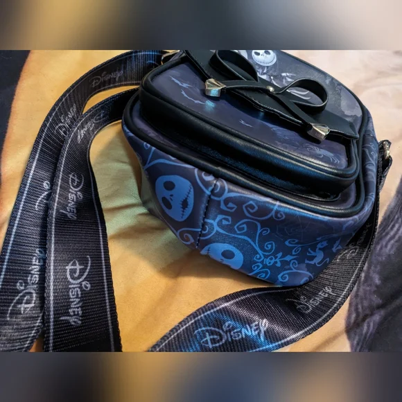 Disney Nightmare Before Christmas Crossbody Shoulder Mini crossbody - Picture 5 of 16